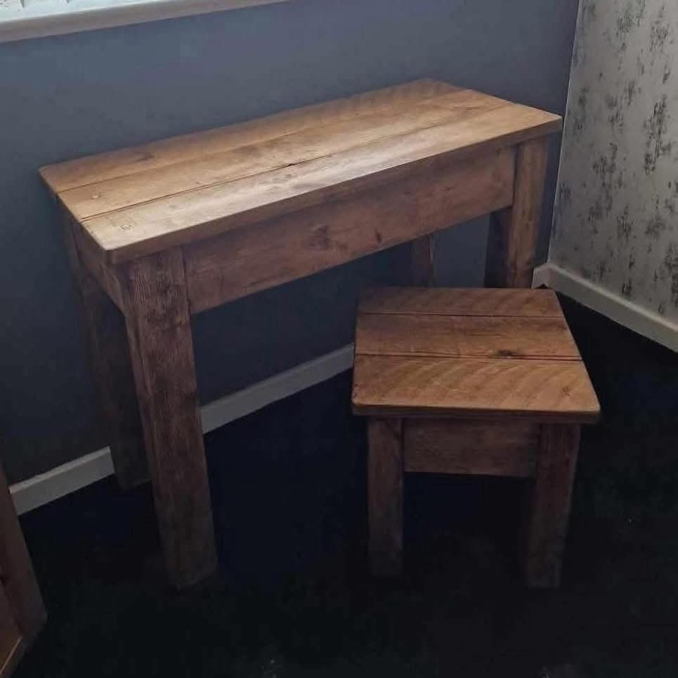 corner nook desk & stool corner nook desk & stool